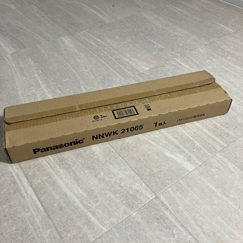 【未使用品】【開封品】【新品】【２箱セット】 Panasonic (パナソニック) 天井直付型 20形 LED本体 NNWK21065 防湿・防雨　Ｄスタ　Ｗ150 (【ライトバー別売】