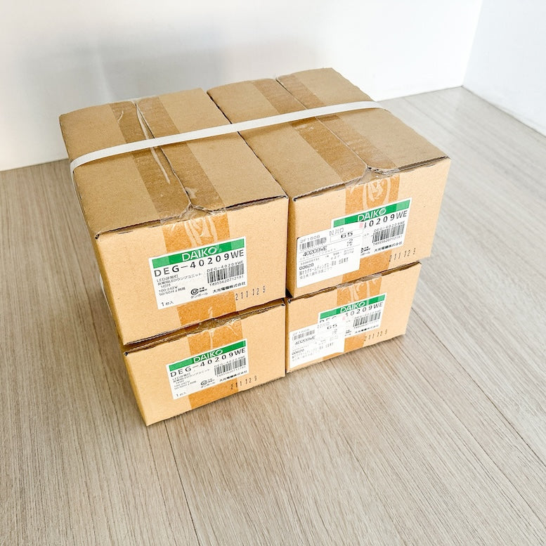 ＜DAIKO＞LED非常用照明器具（型番：DEG-40209WE）【未使用アウトレット品】４個セット